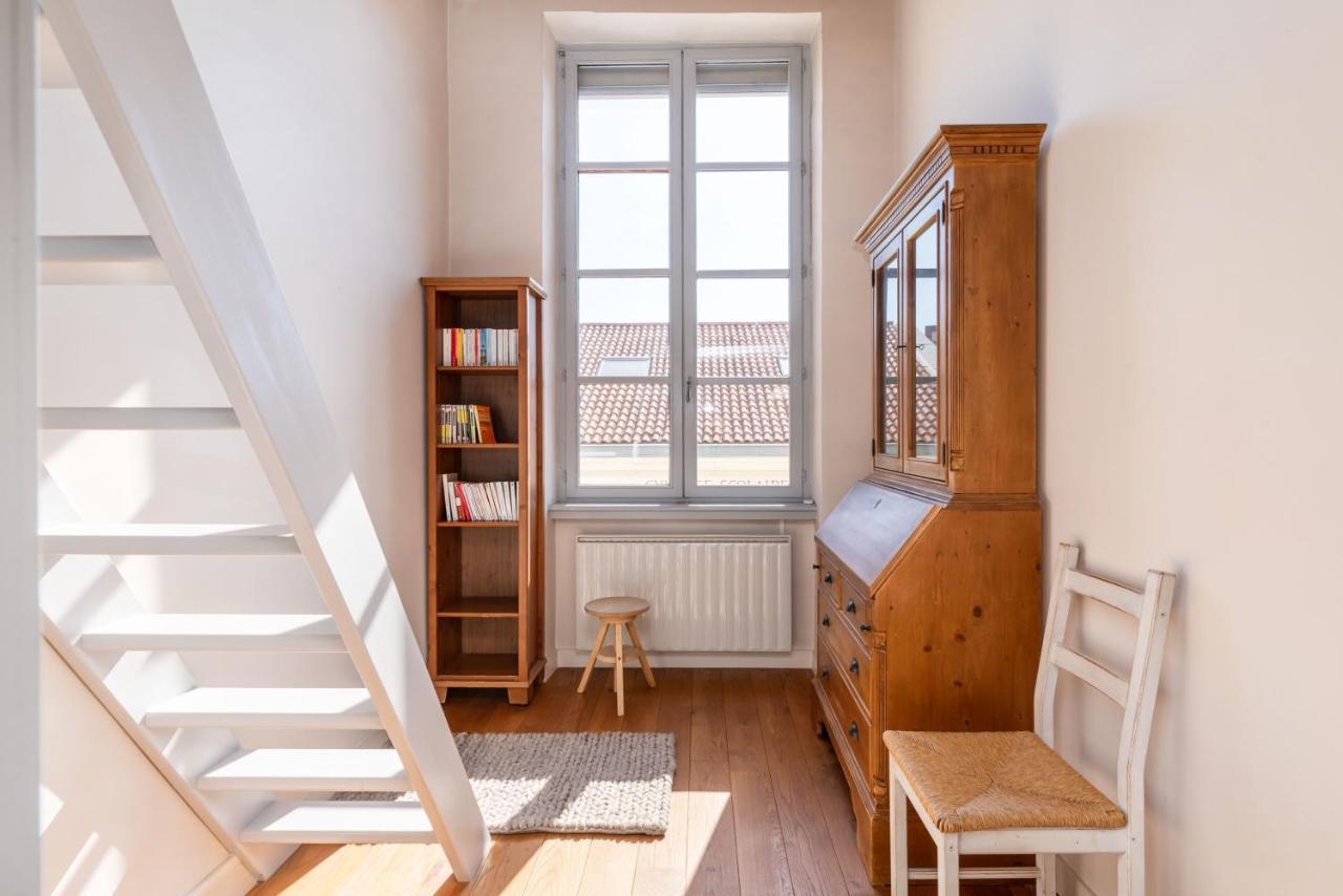 Apartamento Le Cocon Pacome Les Autres Lyon Exterior foto